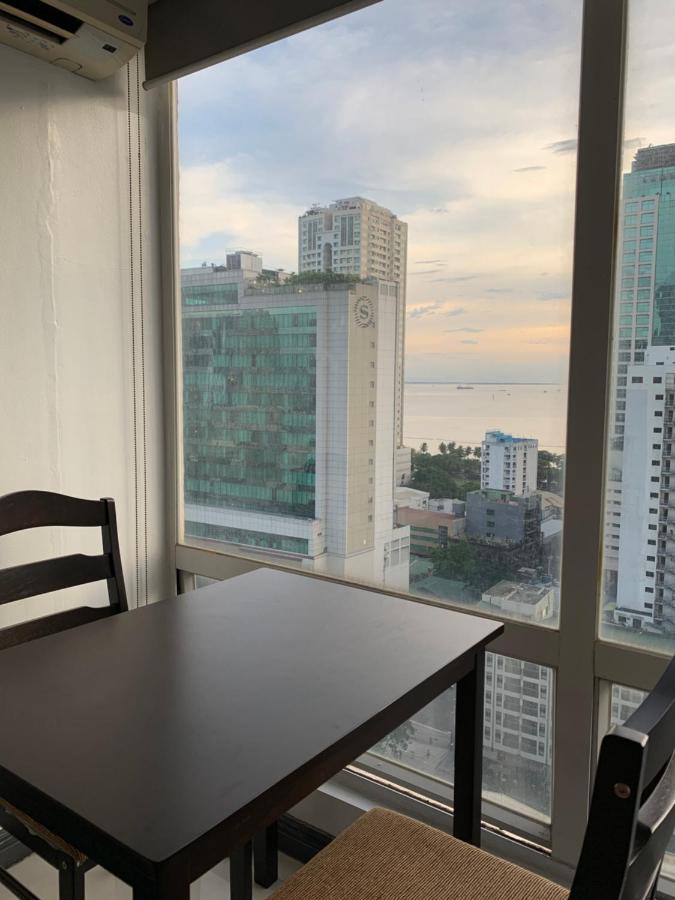 1 Bedroom With Balcony, Fully Furnished Overlooking Manila Bay At Birch Tower, Malate, Manila Exteriör bild